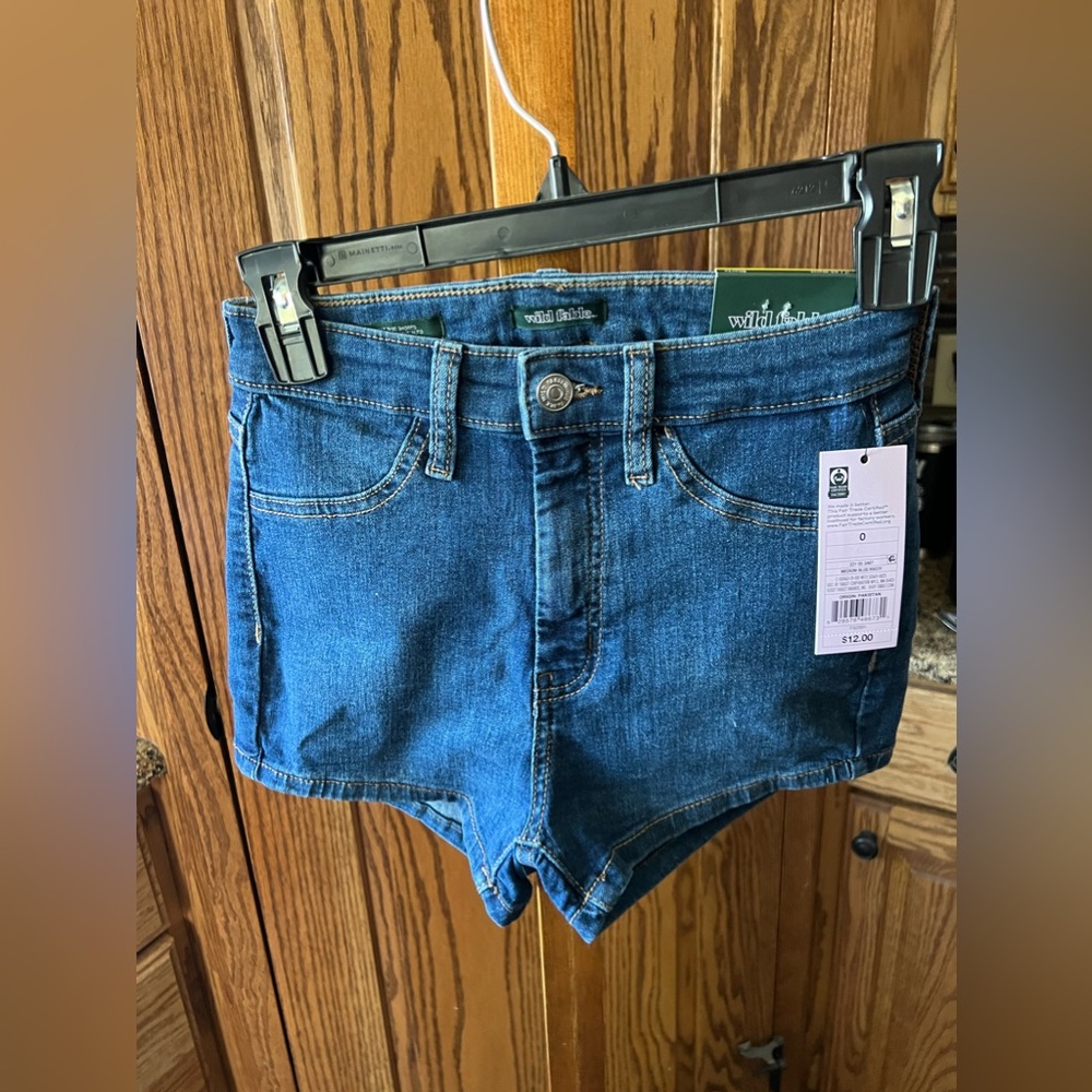 NEW Women’s Wild Fable Jean Shorts, Size 0